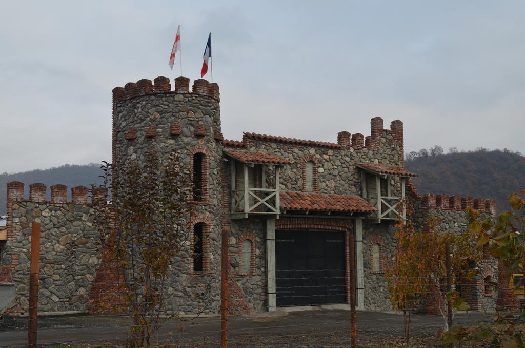 Chateau Bruale Tkhilistskaro Luaran gambar